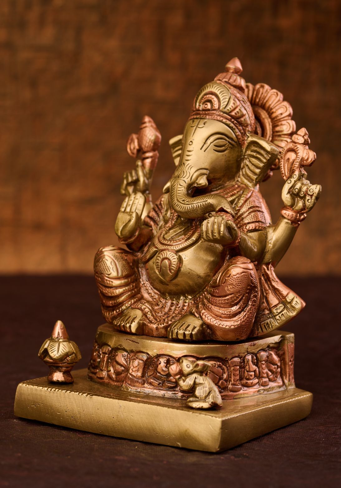 Seated Lord 'Ganesh' in Brass and Copper Mix