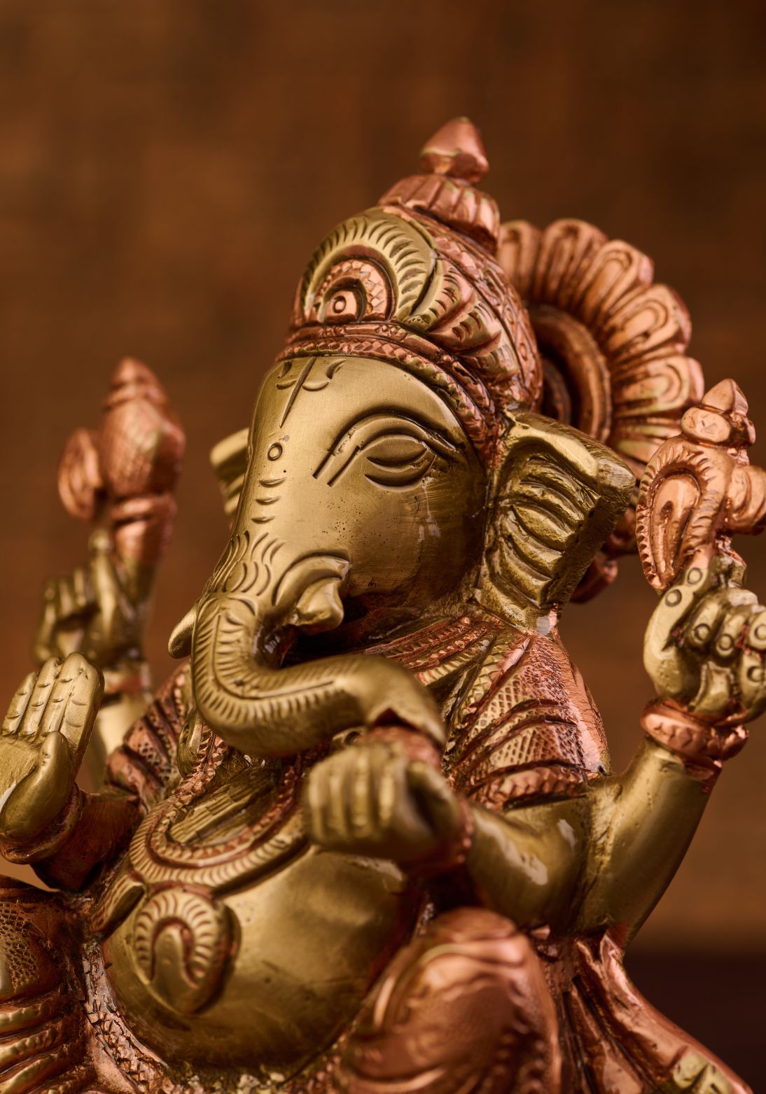 Seated Lord 'Ganesh' in Brass and Copper Mix