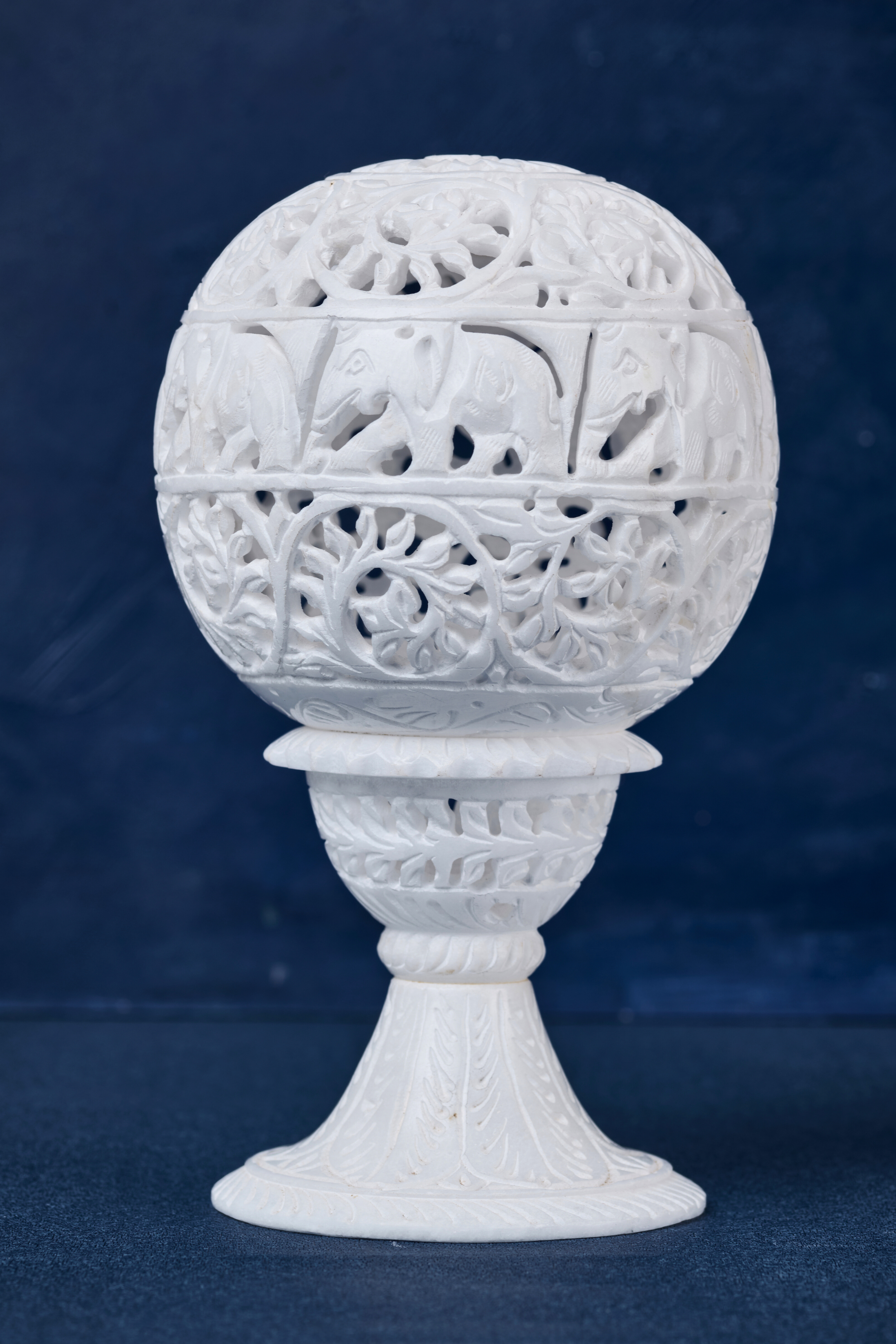 White Stone Intricate Lampshade