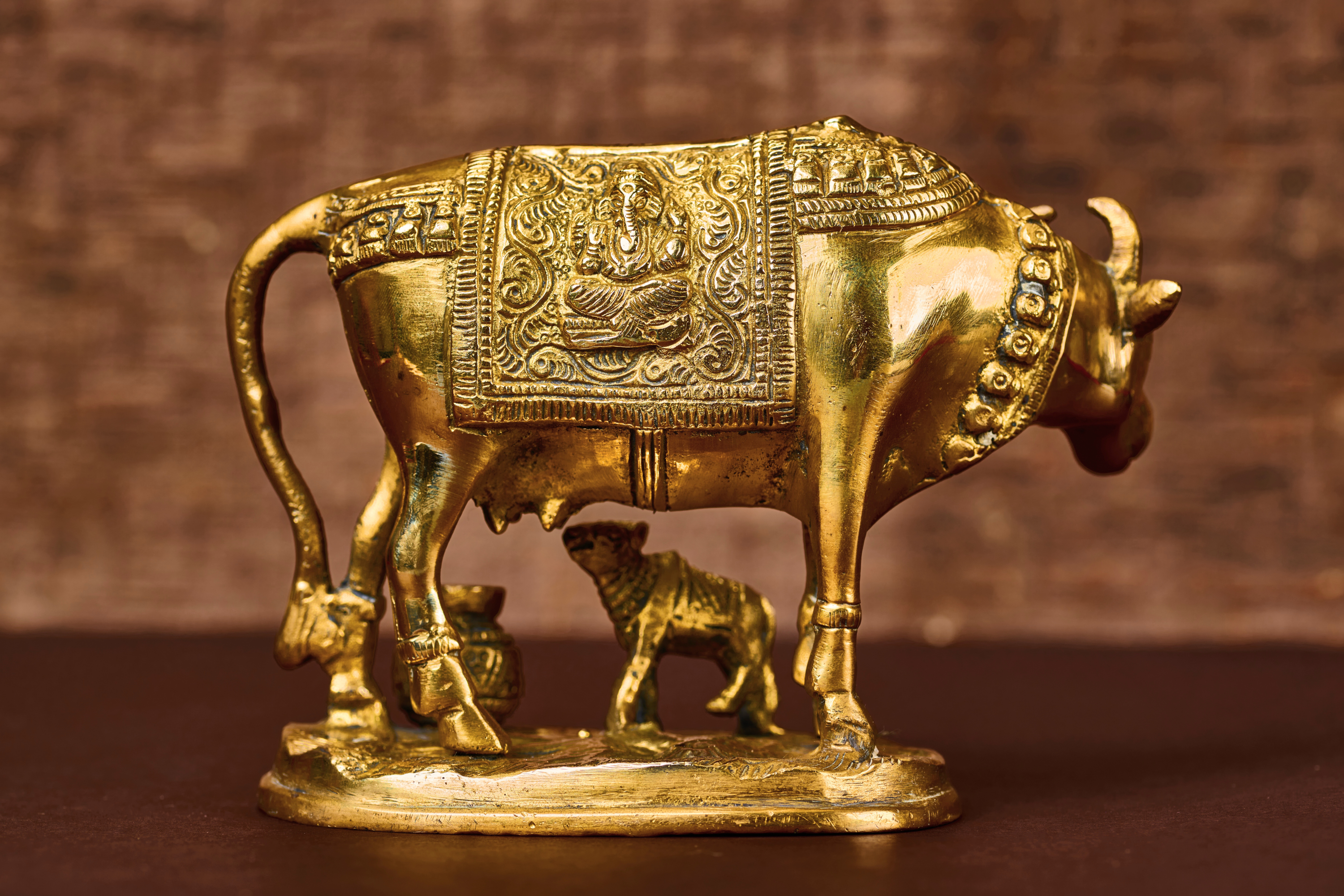 Brass 'Kamadhenu' Sculpture: Cow with Calf